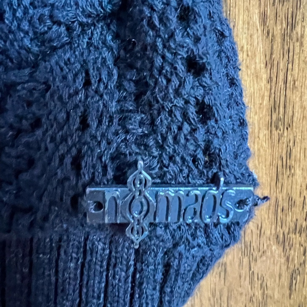 Nomads Women's Cardigan Sweater - Picture 2 of 8